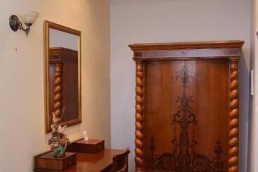 پانسیون Guest House Vila Lujza