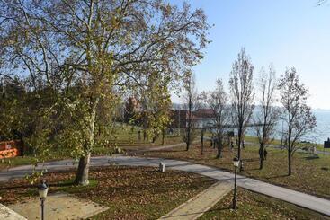 پانسیون Guest House Vila Lujza