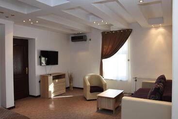 پانسیون Guest House Vila Lujza