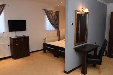 پانسیون Guest House Vila Lujza
