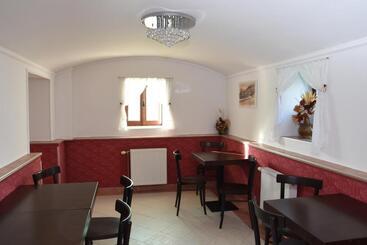 پانسیون Guest House Vila Lujza