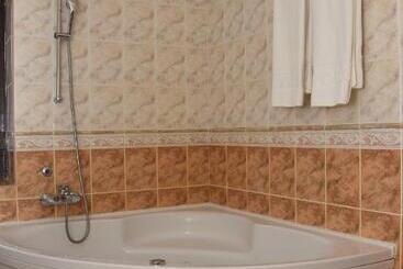 پانسیون Guest House Vila Lujza