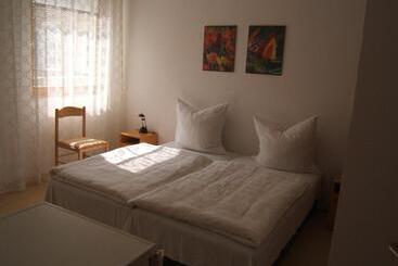 بنسيون Jankó Apartman