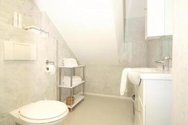 پانسیون Vila Edelweiss Rooms&app Kranjska Gora