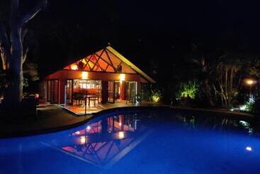 Turtle Cove Beach Resort   Adults Only Lgbtqia & Allies