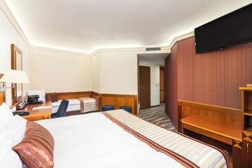 Carlton Hotel Buda Castle