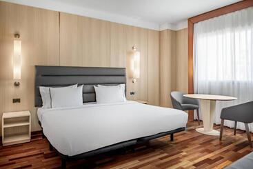 Ac Hotel Badajoz By Marriott - Badajoz