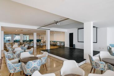 هتل Alua Suites Las Rocas