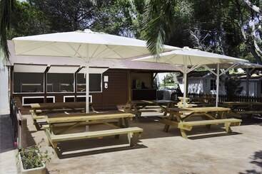 هتل Alua Suites Las Rocas