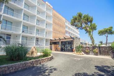 Azuline Hoteles Mar Amantis & Ii