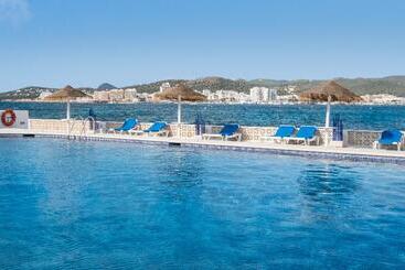 Azuline Hoteles Mar Amantis & Ii