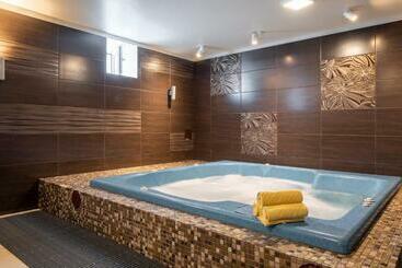 Bellevue Park Hotel Riga With Free Parking