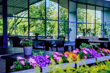 Bellevue Park Hotel Riga With Free Parking