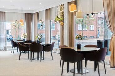 هتل Best Western Plus Airport