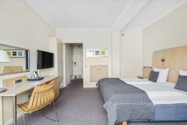 هتل Best Western Plus Airport