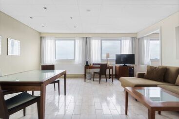 هتل Best Western Plus Airport
