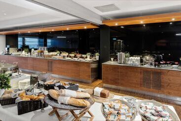 هتل Best Western Plus Airport