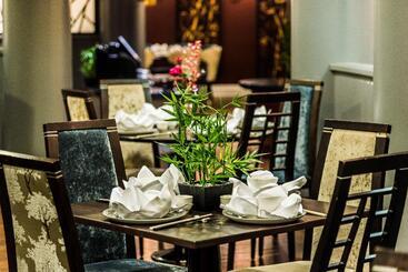 هتل Crowne Plaza Liverpool   John Lennon Airport, An Ihg