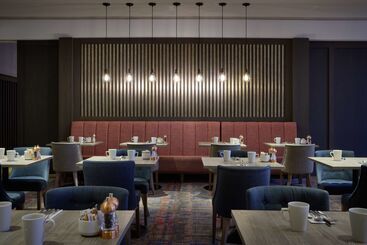 هتل Doubletree By Hilton Glasgow Central