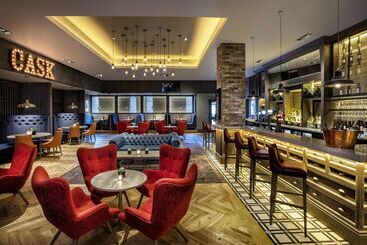 هتل Doubletree By Hilton Glasgow Central