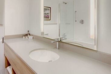 هتل Doubletree By Hilton Glasgow Central