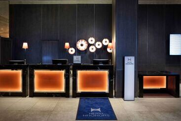هتل Doubletree By Hilton Glasgow Central