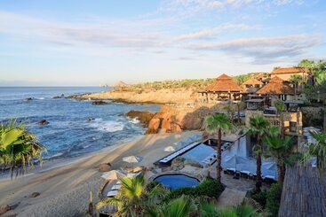هتل Esperanza, Auberge Resorts Collection