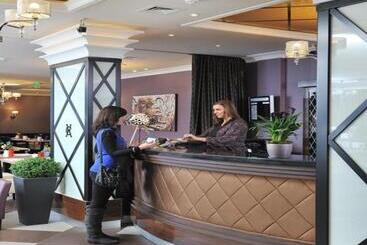 Carlton Hotel Buda Castle