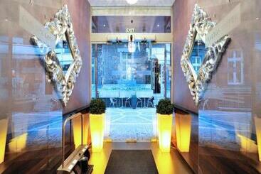 Carlton Hotel Buda Castle