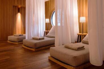 هتل Faloria Mountain Spa Resort