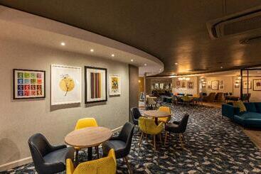 هتل Holiday Inn London Regent S Park, An Ihg