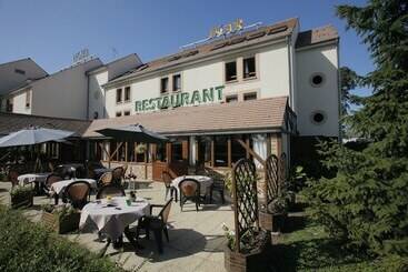 هتل Ikar   Fasthôtel Blois