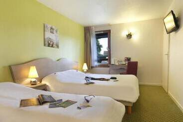 هتل Ikar   Fasthôtel Blois