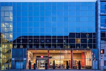 בית מלון כפרי Ibis Münster City