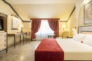 هتل Ilunion Merida Palace