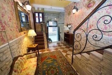 هتل Locanda Antico Fiore