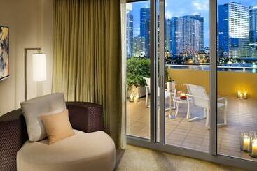 هتل Mandarin Oriental Miami