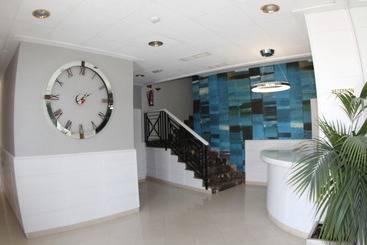 هتل Vila Real Azul