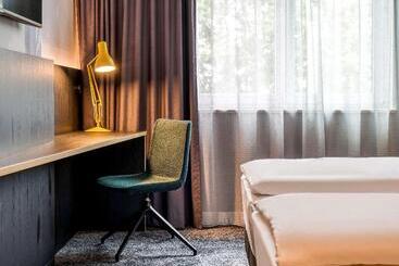 هتل Mercure Neu Isenburg
