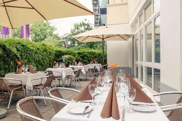 هتل Mercure Neu Isenburg