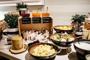Mercure Hotel Klaipeda City, Conference, Restaurant & Bar   Accor Group
