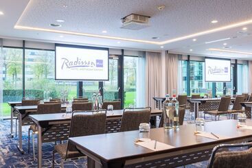 Radisson Blu Hotel Amsterdam Airport, Schiphol