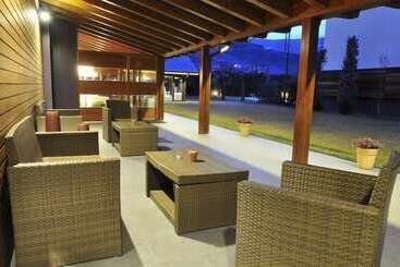 ホテル Restaurant Pessets & SPA