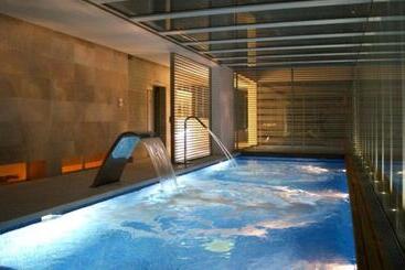 هتل S Agaro  Spa & Wellness