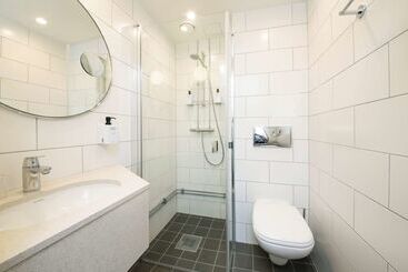 هتل Scandic St. Olavs Plass