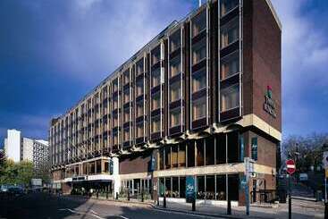 هتل Travelodge London Kings Cross Royal Scot