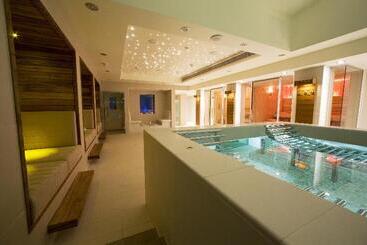 K West Hotel & Spa