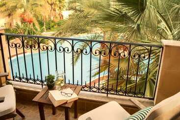 استراحتگاه Kempinski Hotel San Lawrenz