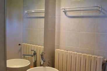 تختخواب و صبحانه Le Jardin Secret
