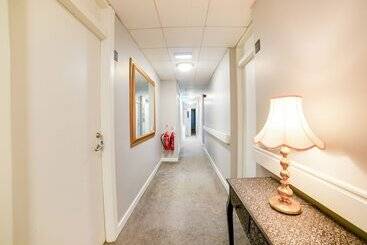 تختخواب و صبحانه Rambler Inn